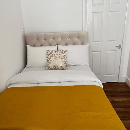 Charming 1 Bedroom Apartment In The Heart Of Manchester Close To Manchester City Centre And Etihad Stadium エクステリア 写真