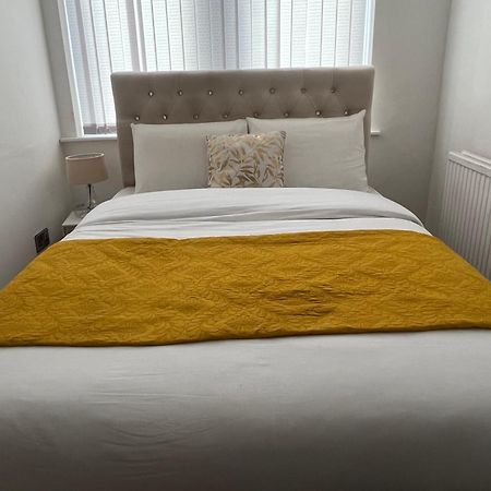 Charming 1 Bedroom Apartment In The Heart Of Manchester Close To Manchester City Centre And Etihad Stadium エクステリア 写真